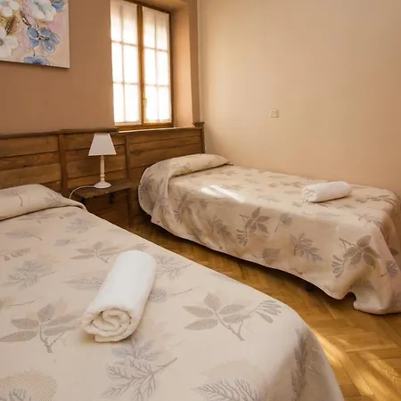 Turisticos Carmen I *